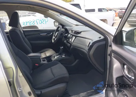 2017 Nissan Rogue S z USA, uszkodzony, nr VIN KNMAT2MTXHP564897